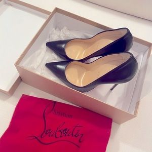 COPY - New Christian Louboutin Black Pumps
